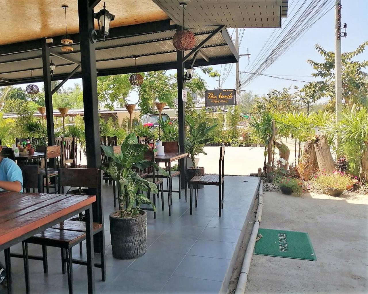 The Beach at Klong Muang Bagian luar foto